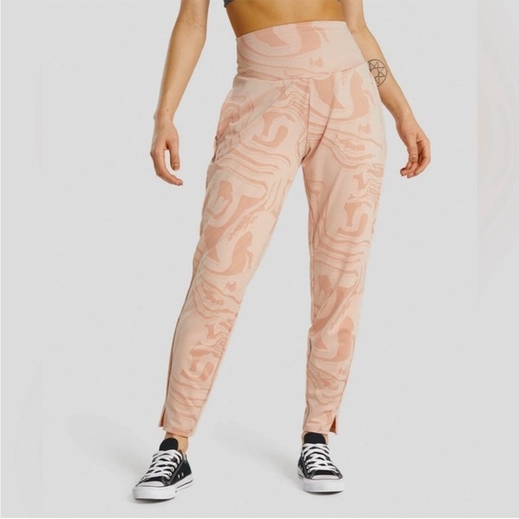 Gymshark High Rise Marble Power Jogger Pants Size Medium - Picture 1 of 11